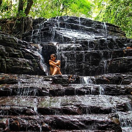 Waterfall Villas Baru 外观 照片