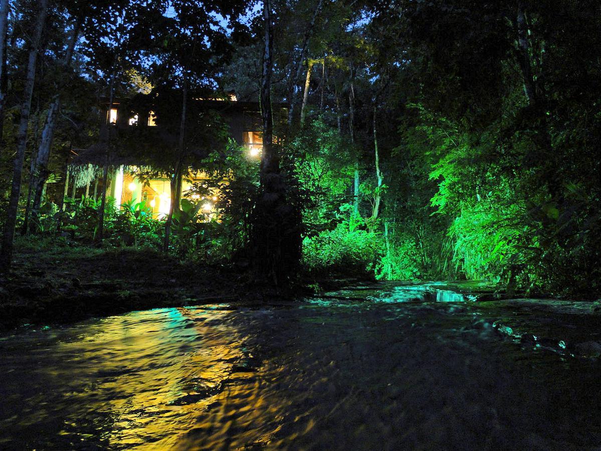 Waterfall Villas Baru 外观 照片