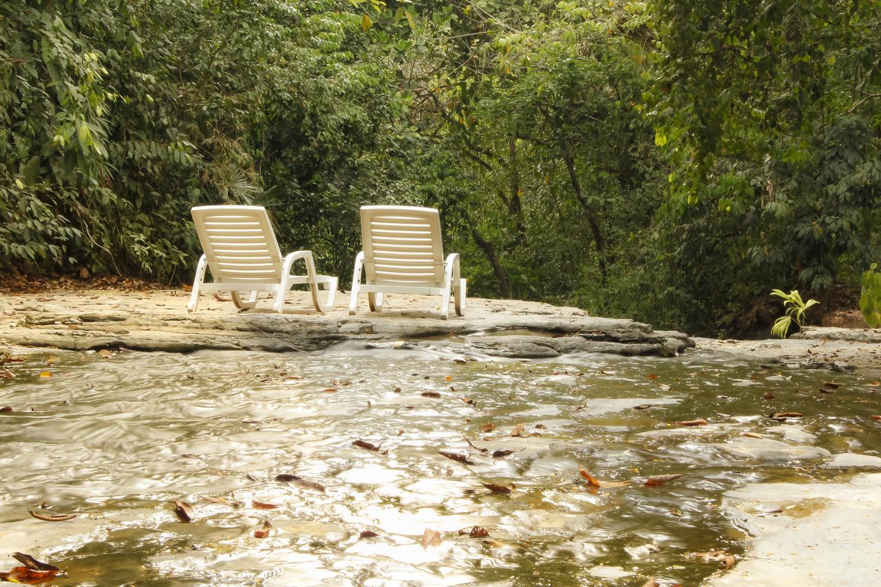 Waterfall Villas Baru 外观 照片