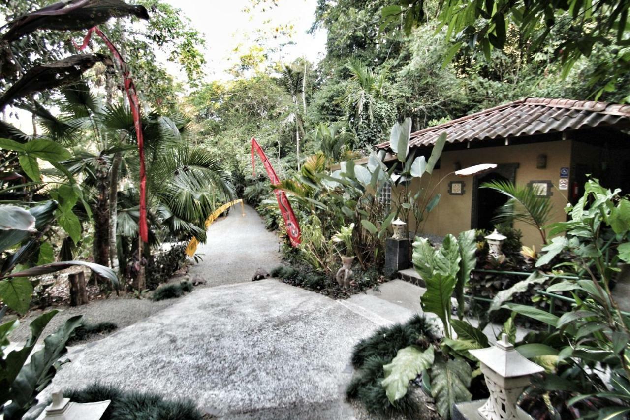 Waterfall Villas Baru 外观 照片