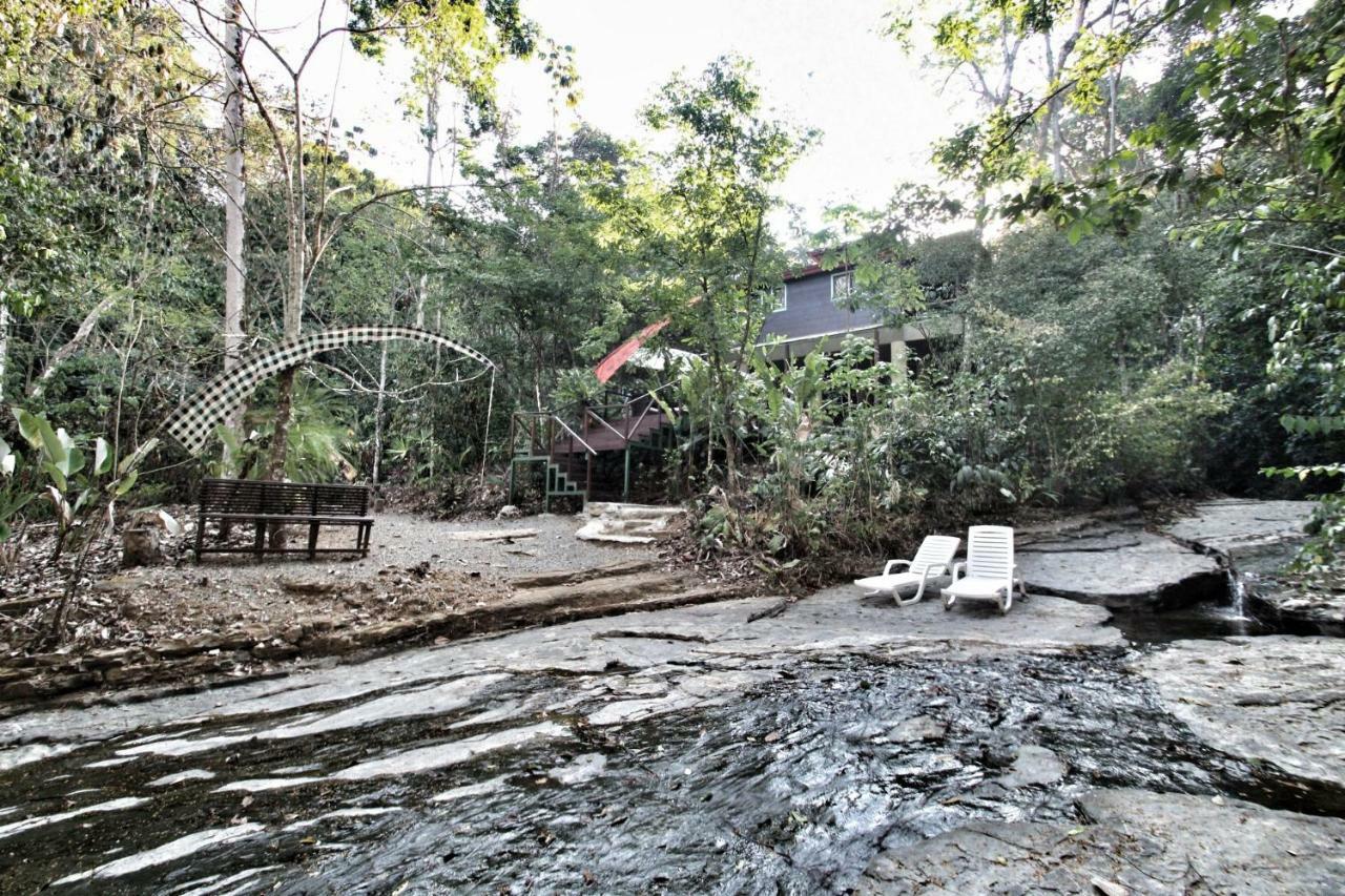Waterfall Villas Baru 外观 照片